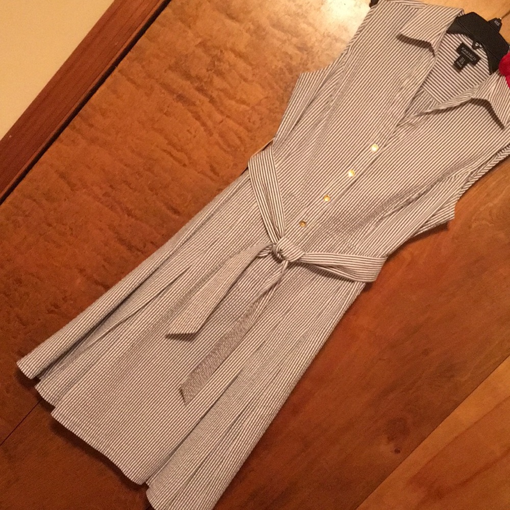 Jones&Co seersucker dress